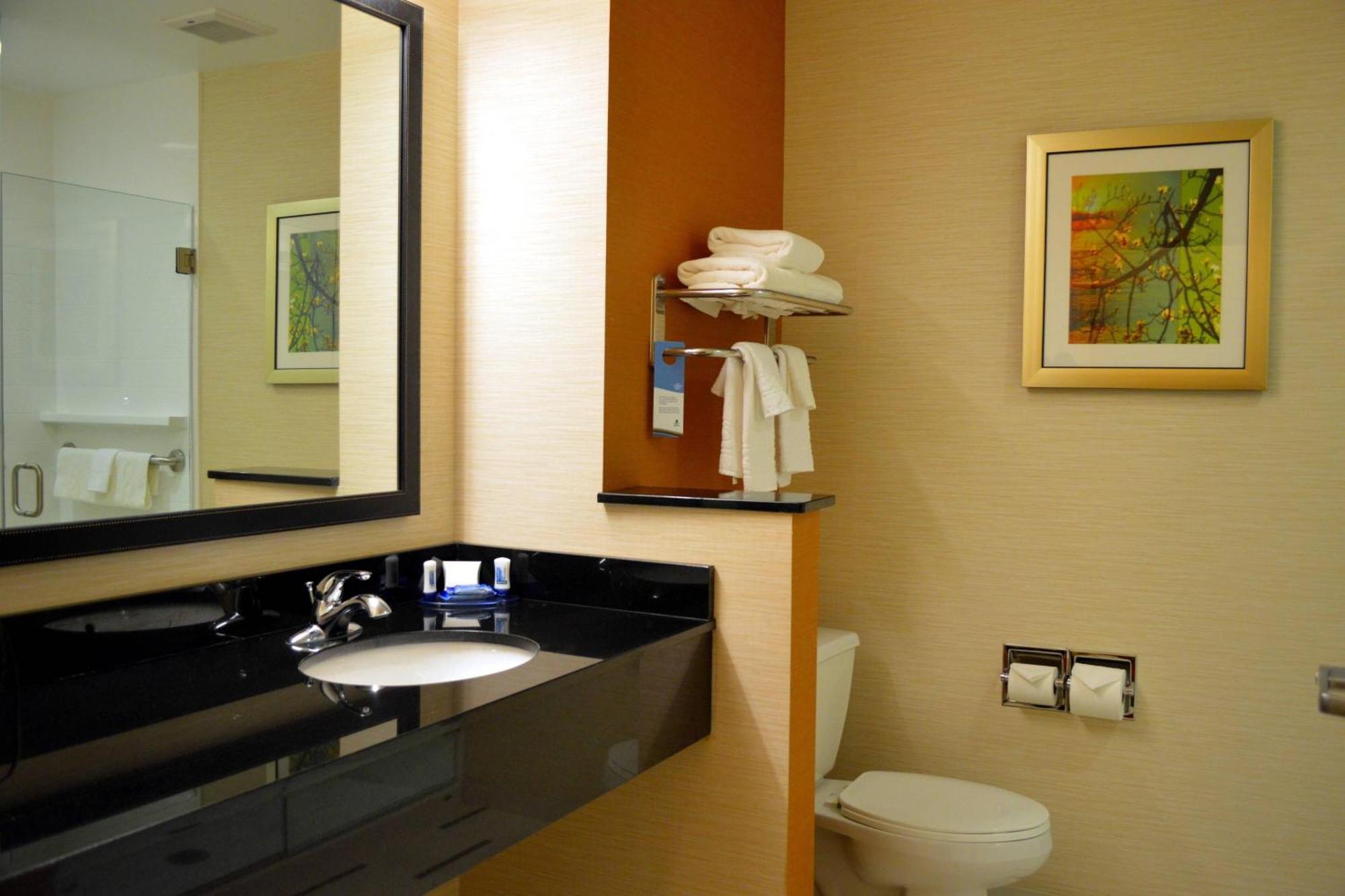 Fairfield Inn & Suites By Marriott Stafford Quantico מראה חיצוני תמונה